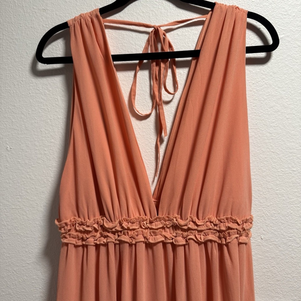 Lulu's Women's Maxi Adoring Effect Dress Size Medium Coral Ruffle Resortwear - Picture 3 of 6